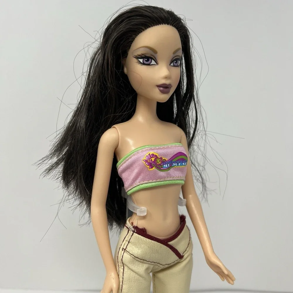 Barbie My Scene‎ Nolee Doll Hanging Out Trendy Teen Fashion Collectible Gift